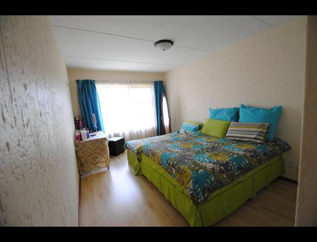 1 BEDROOM PROPERTY TO RENT IN PAULSHOF